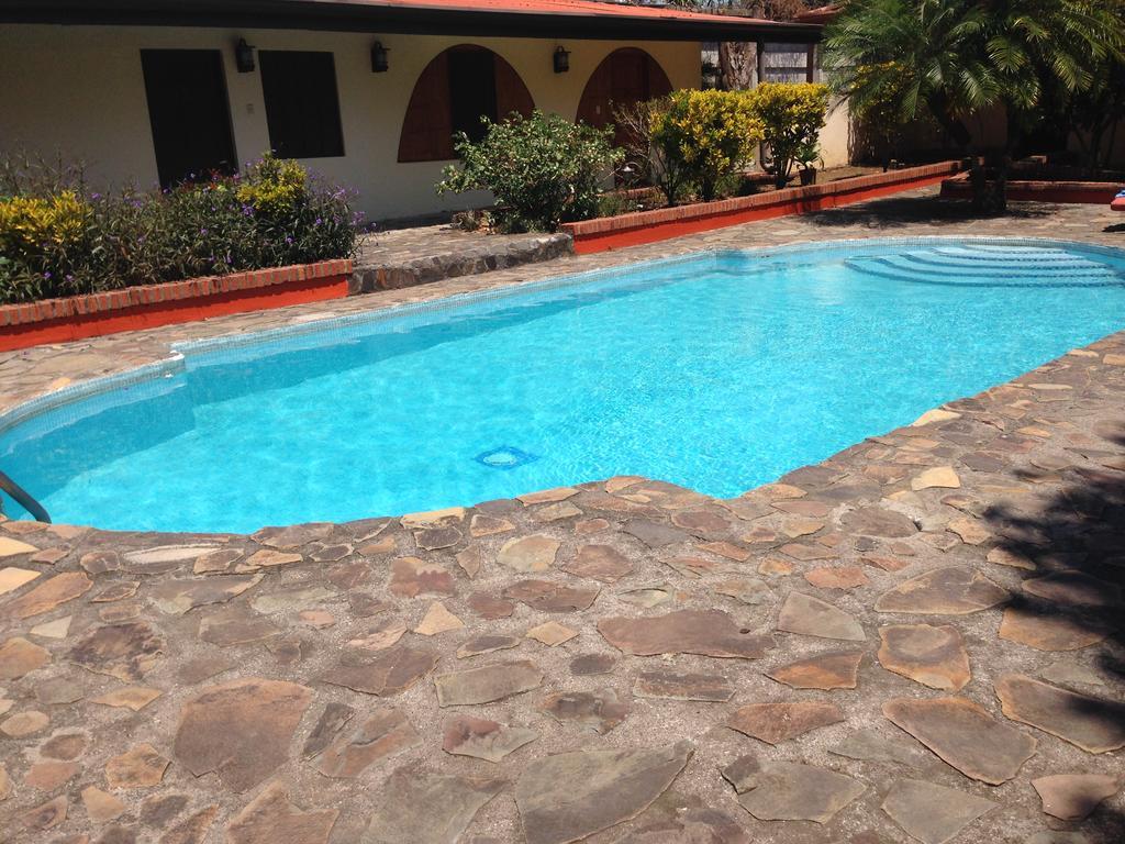 Dushi Vida Country Inn Alajuela ภายนอก รูปภาพ