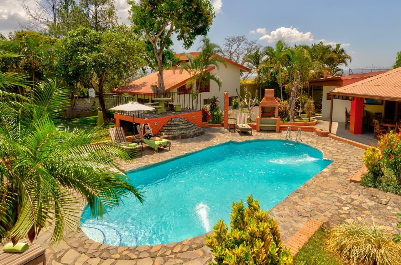 Dushi Vida Country Inn Alajuela ภายนอก รูปภาพ